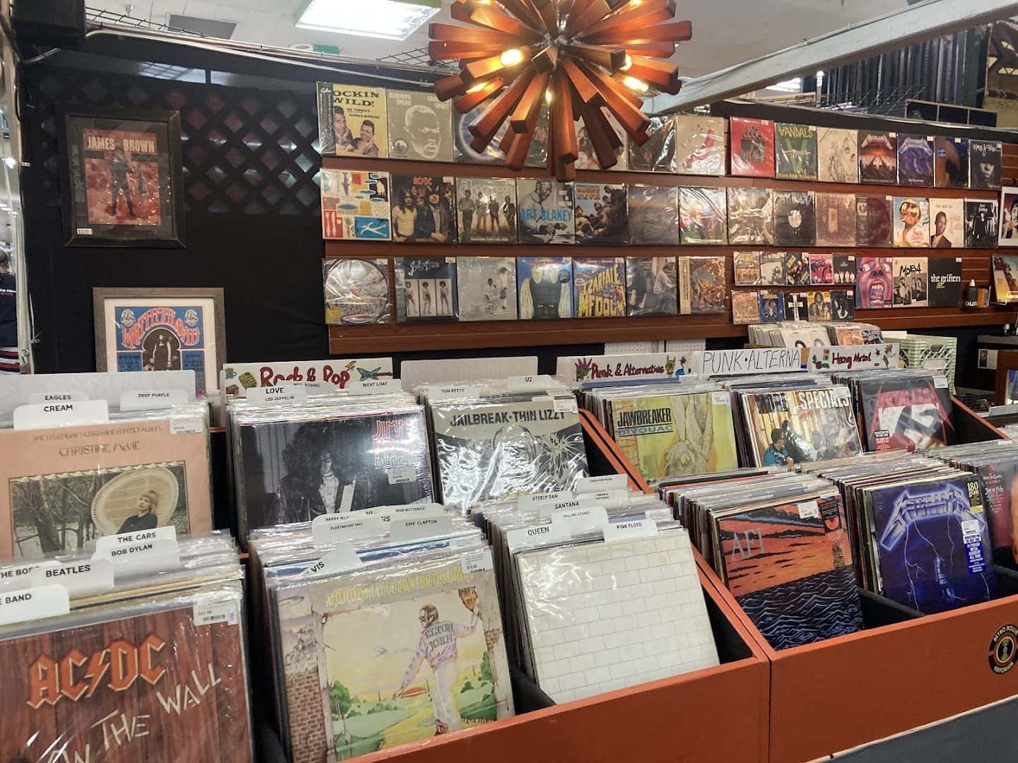 Kilovolt Records — Retail & Boutiques photo 2 of 5