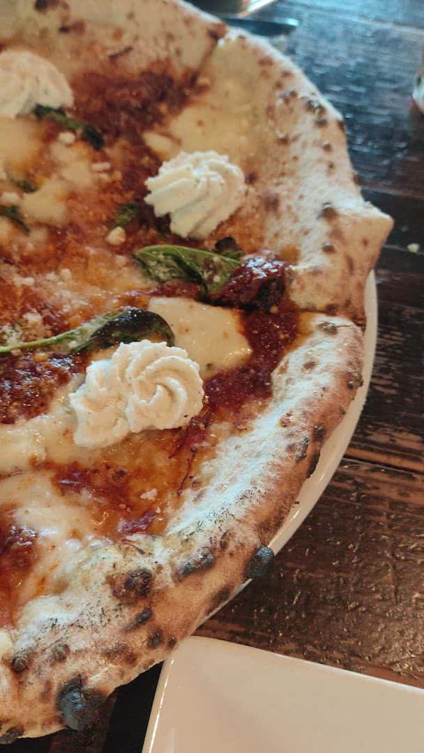 Settebello Pizzeria Napoletana — Restaurants photo 2 of 5