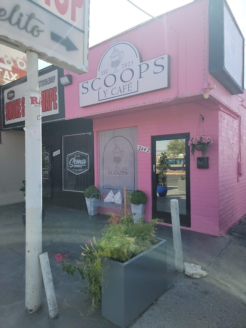 Scoops y Cafe — Coffee Shops & Cafes photo 1 of 5