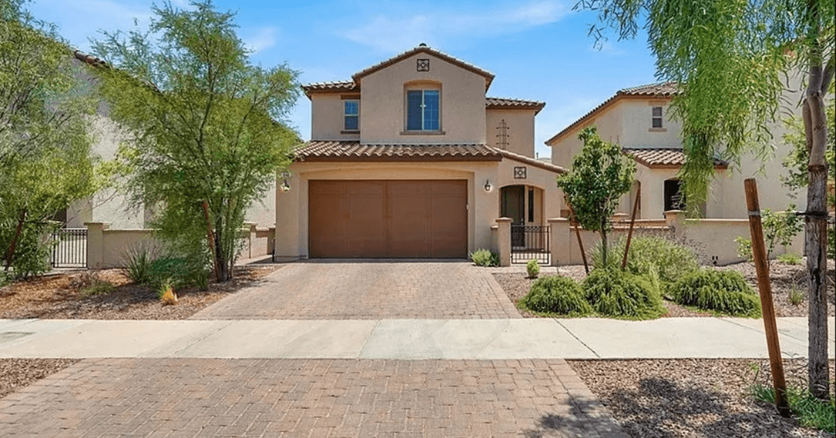$494,900 Dream Home in Henderson's Cadence Community