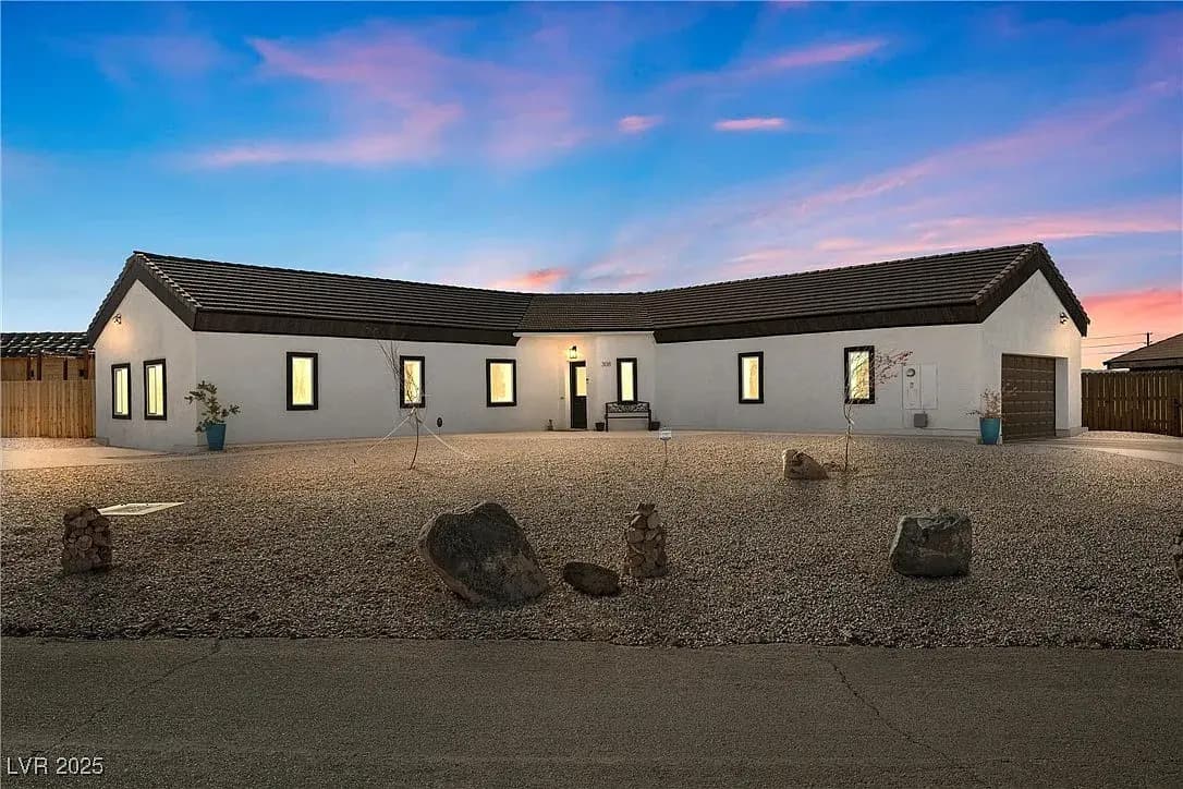 Dual Primary Perfection: 308 Belfast St is a Henderson Hidden Gem