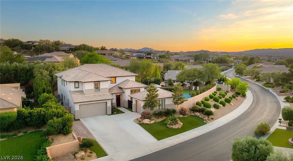 Henderson Luxury Home for Sale: 25 Kittansett Loop Offers Anthem Country Club Living With a Pickleball Court and Strip Views