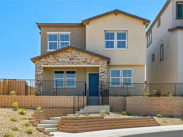 Henderson New Construction for Sale: 351 Moxon Ct Offers a Lennar Model Home Opportunity in Cadence