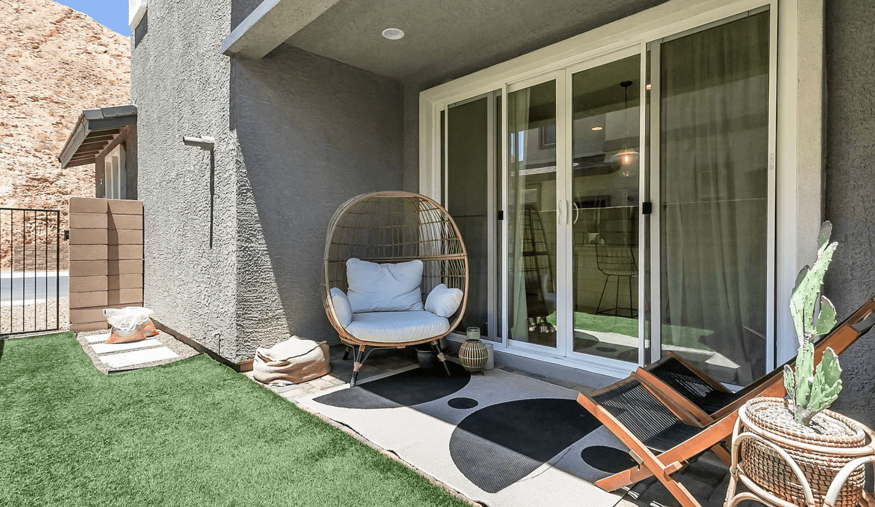 Henderson Townhouse for Sale: 92 Kimberlite Dr Offers Comfort, Convenience, and a Recent Price Cut