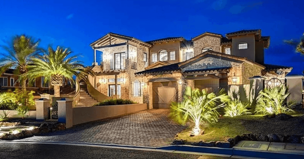 Sky-High Living: Inside the $6.25M Masterpiece at 30 Via Tiberius Way, Henderson