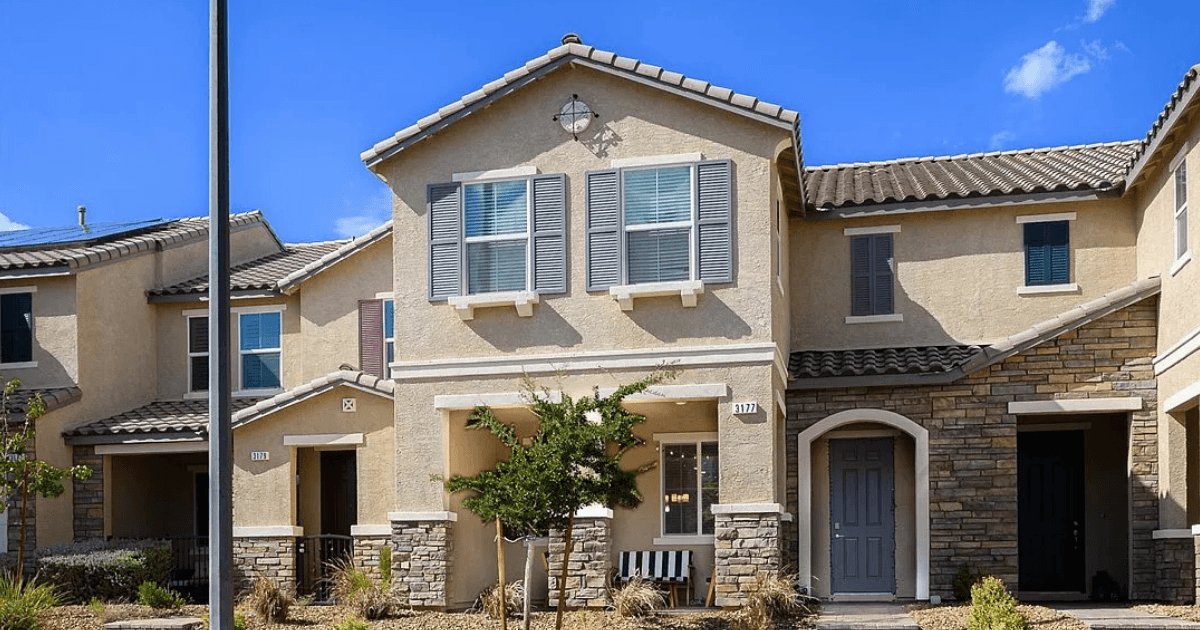 Sleek, Sunlit & Ready: 3177 McKenna Dawn Ave, Henderson, NV 89044
